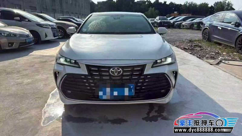 抵押车出售23年丰田亚洲龙轿车