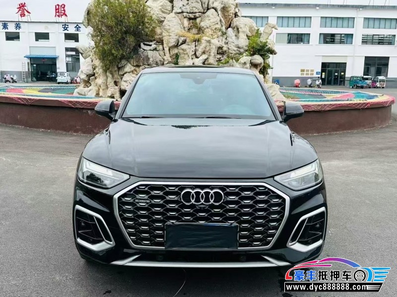 抵押车出售21年奥迪Q5轿车