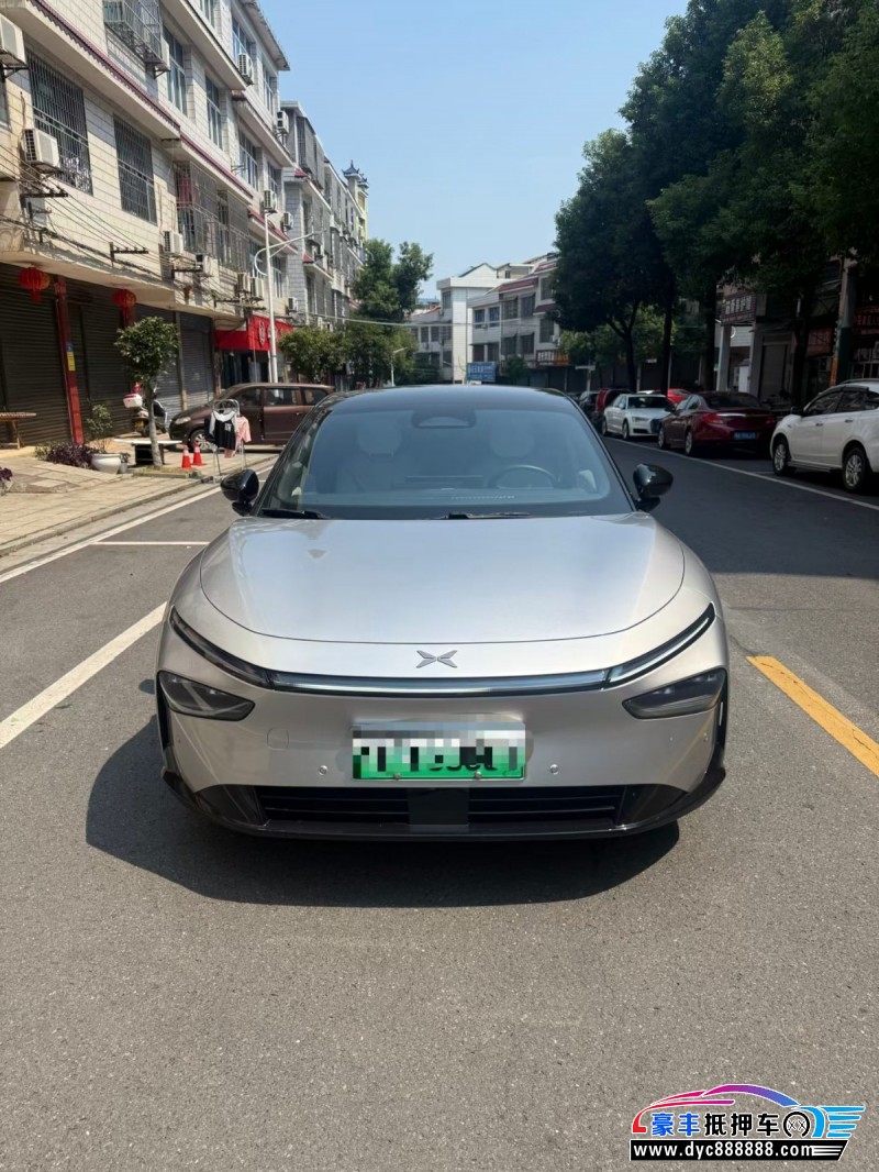 25年小鹏P7轿车抵押车出售