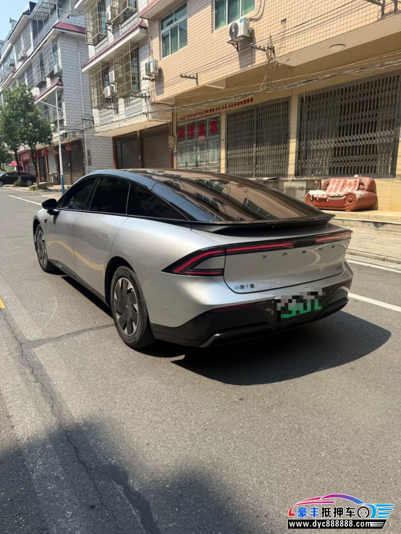25年小鹏P7轿车抵押车出售