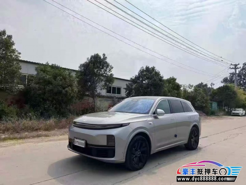 23年理想L7轿车抵押车出售