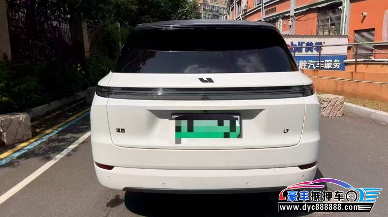 24年理想L7轿车抵押车出售