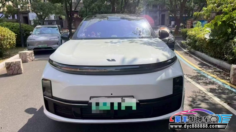 24年理想L7轿车抵押车出售