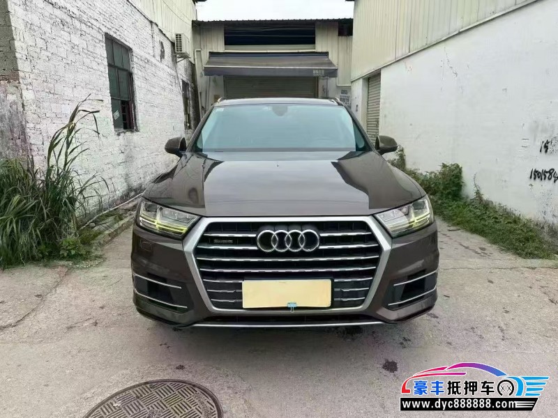 18年奥迪Q7轿车抵押车出售