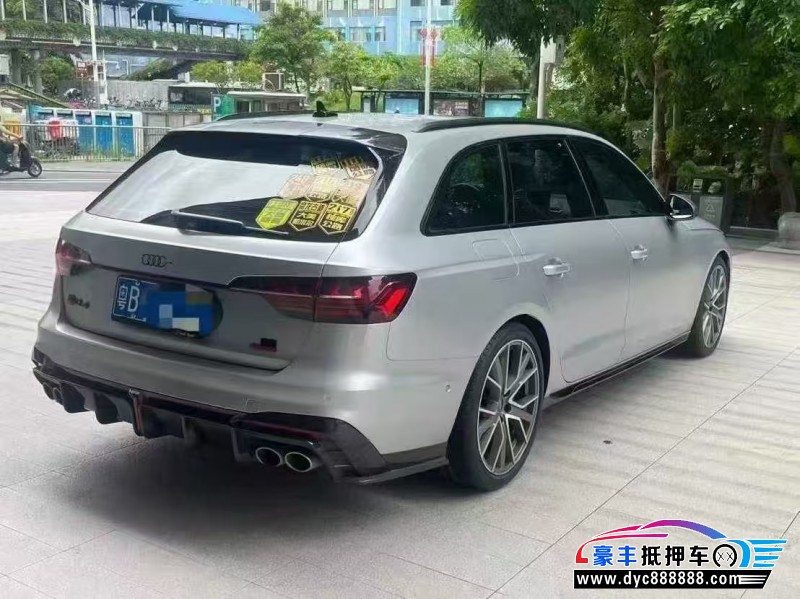 23年奥迪S4轿车抵押车出售