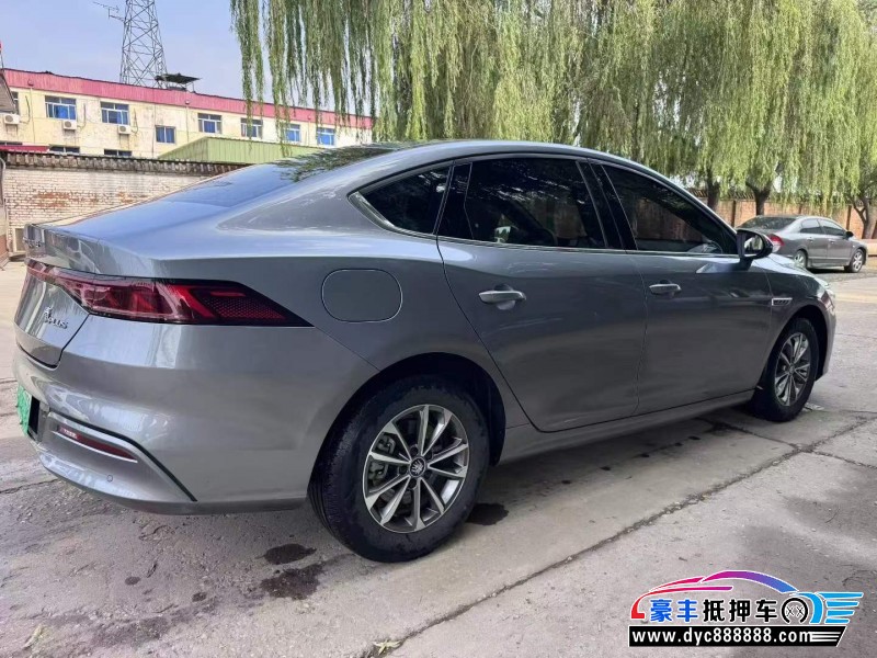 24年比亚迪秦轿车抵押车出售