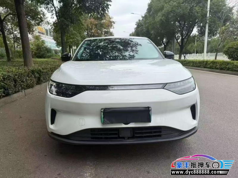 23年零跑C11轿车抵押车出售