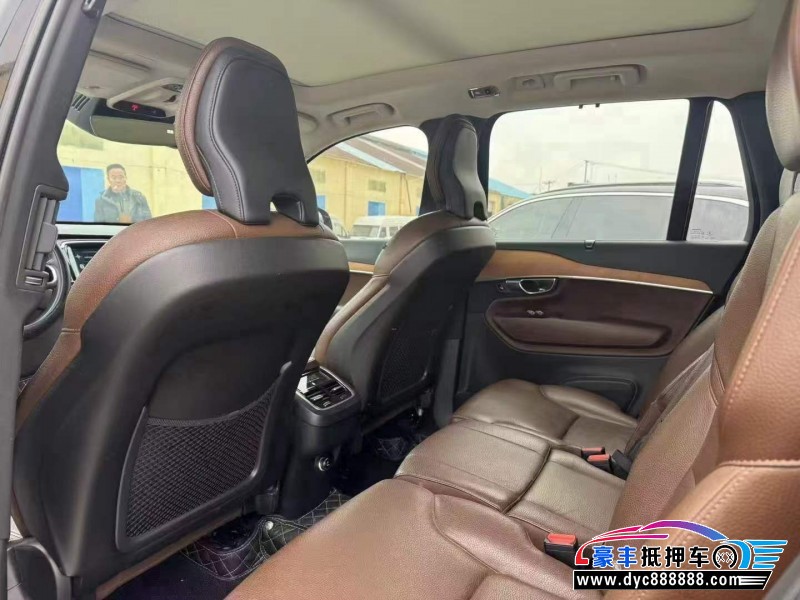 19年沃尔沃XC90轿车抵押车出售