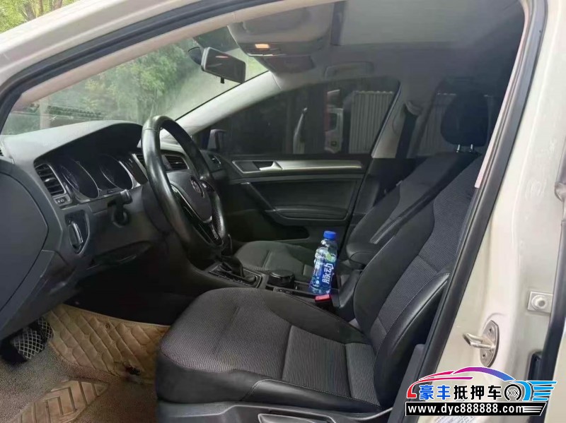 18年大众高尔夫SUV抵押车出售