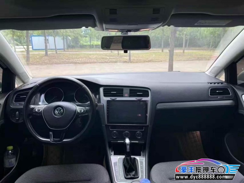 18年大众高尔夫SUV抵押车出售