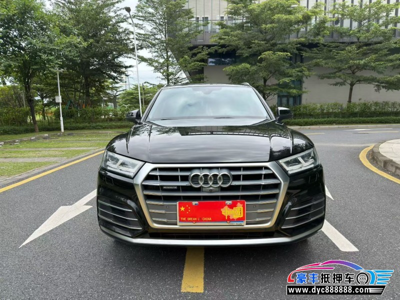 抵押车出售21年奥迪Q5轿车