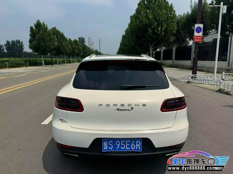15年保时捷Macan迈凯轿车抵押车出售