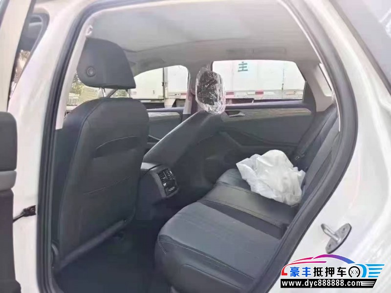 26年大众速腾轿车抵押车出售