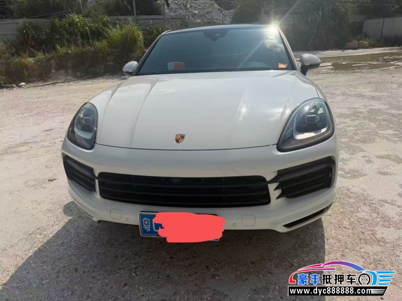 21年保时捷卡宴轿车抵押车出售