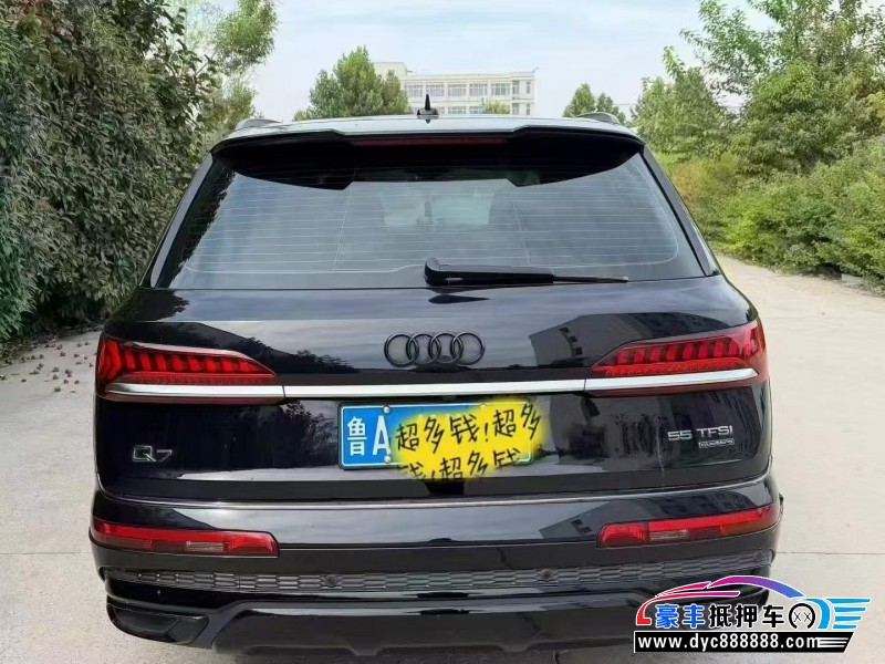 21年奥迪Q7轿车抵押车出售