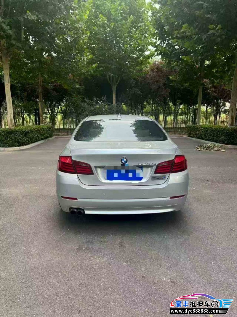 13年宝马5系轿车抵押车出售