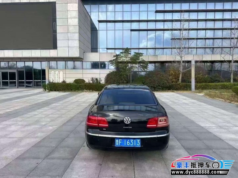 12年大众辉腾轿车抵押车出售