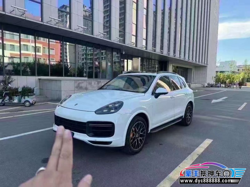16年保时捷卡宴轿车抵押车出售