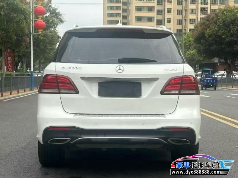 18年奔驰GLE轿车抵押车出售