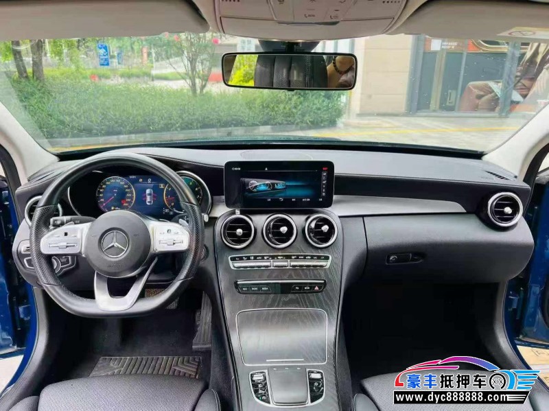 21年奔驰C轿车抵押车出售