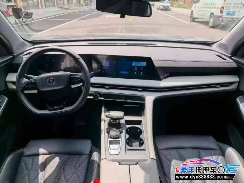 25年长安CS75轿车抵押车出售