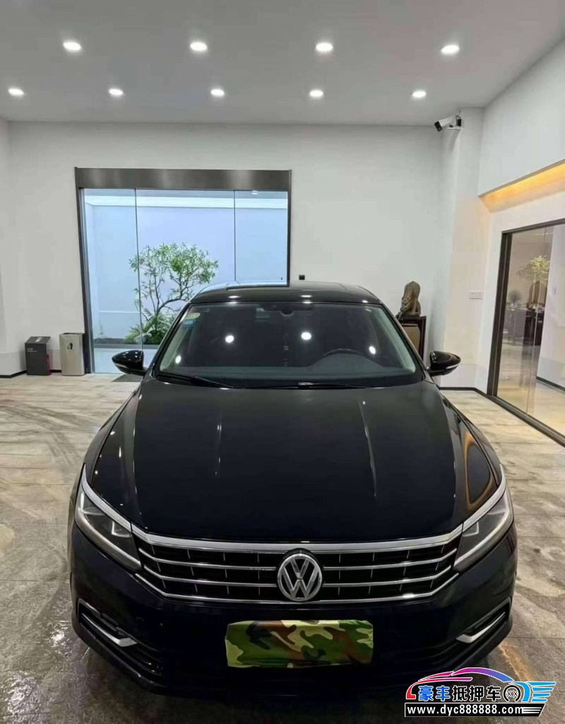 抵押车出售18年大众帕萨特轿车
