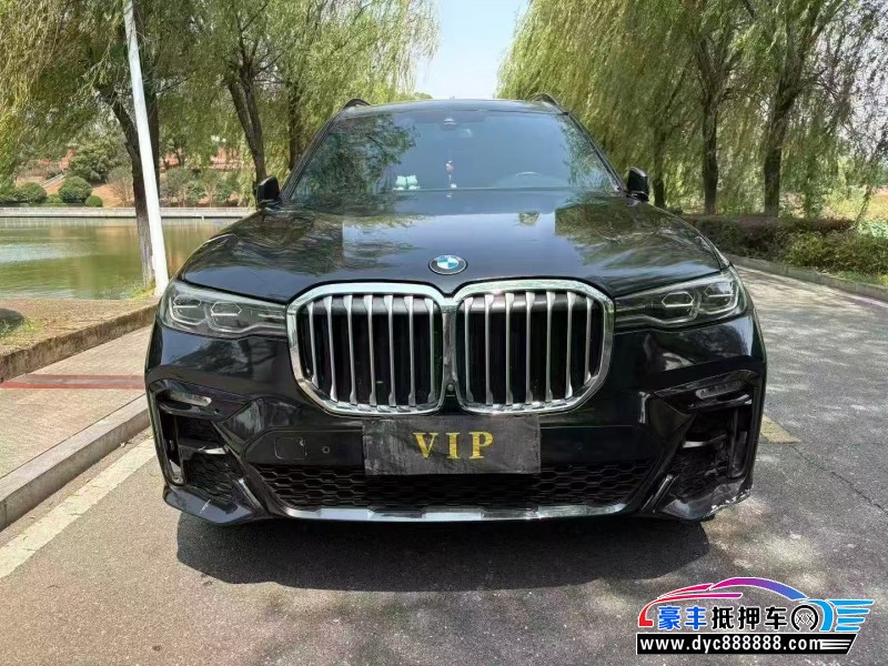 22年宝马X7SUV抵押车出售