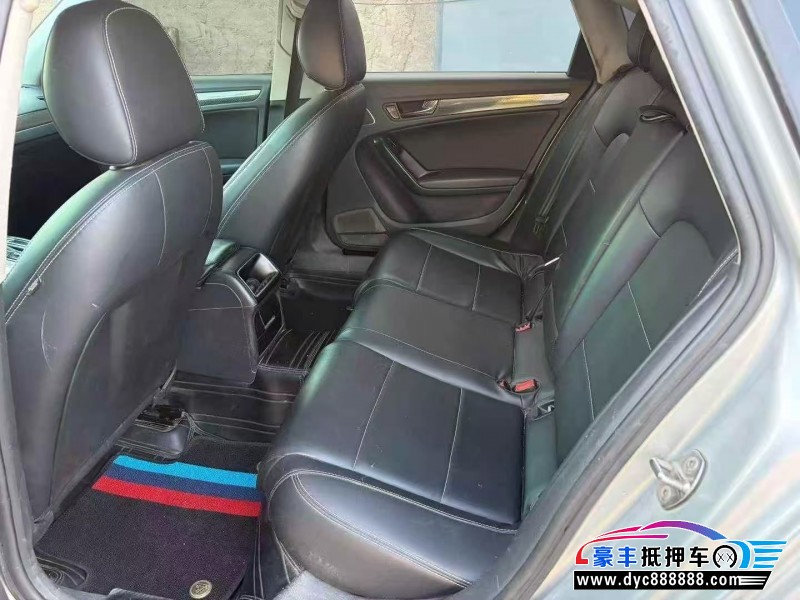 12年奥迪A4L轿车抵押车出售