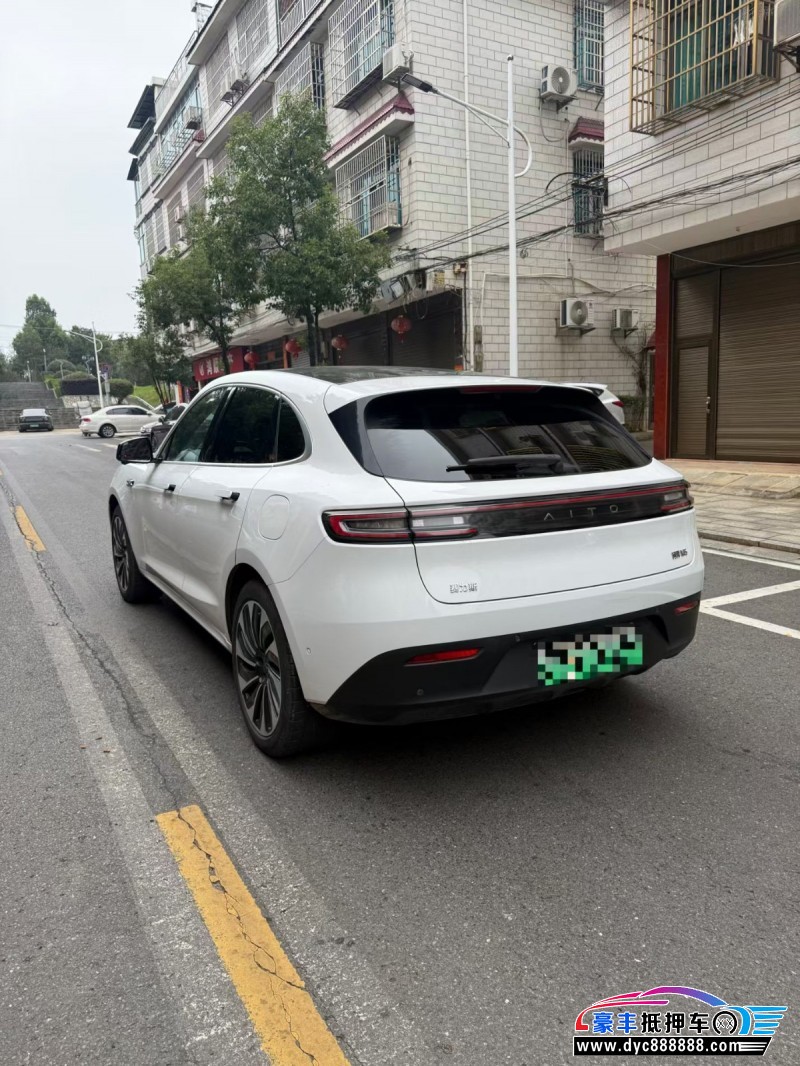 24年华为问界轿车抵押车出售