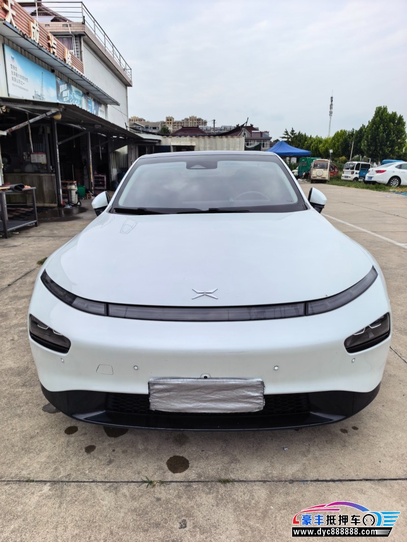 20年小鹏P7轿车抵押车出售