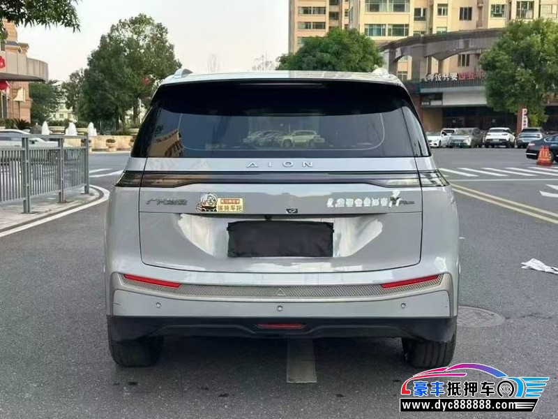 24年埃安Y70轿车抵押车出售