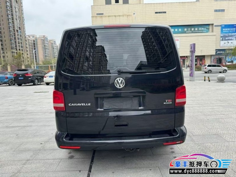 16年大众凯路威轿车抵押车出售