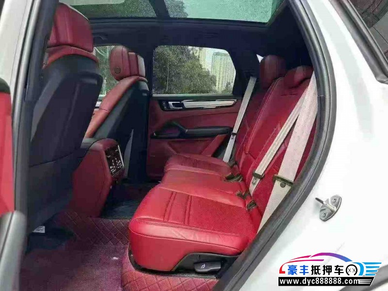 23年保时捷卡宴轿车抵押车出售