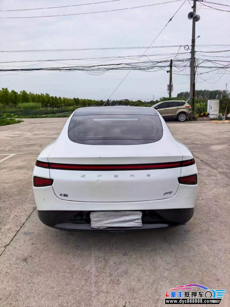 20年小鹏P7轿车抵押车出售
