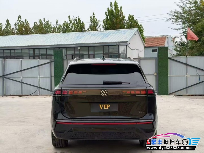 25年大众途昂轿车抵押车出售