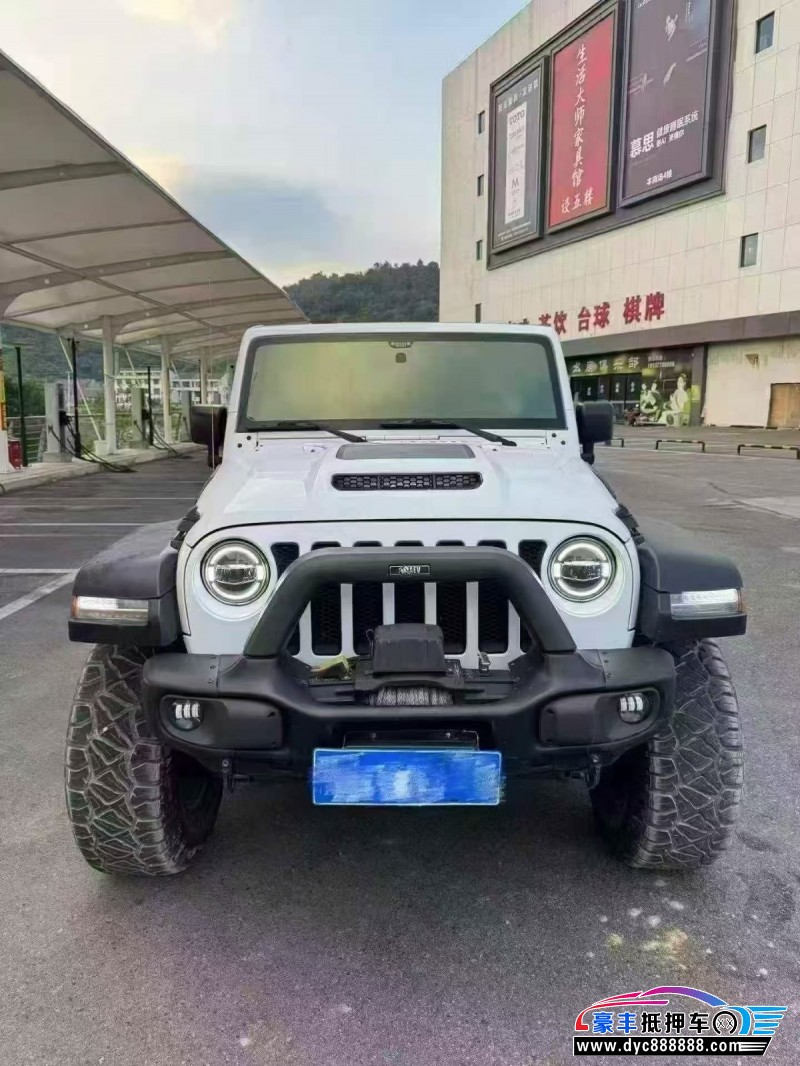 抵押车出售17年Jeep牧马人轿车