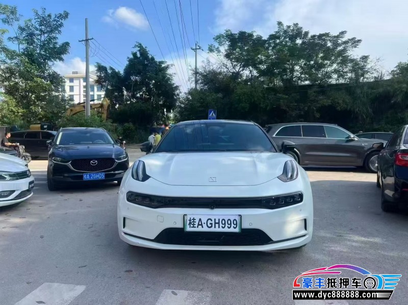 抵押车出售23年极氪001轿车