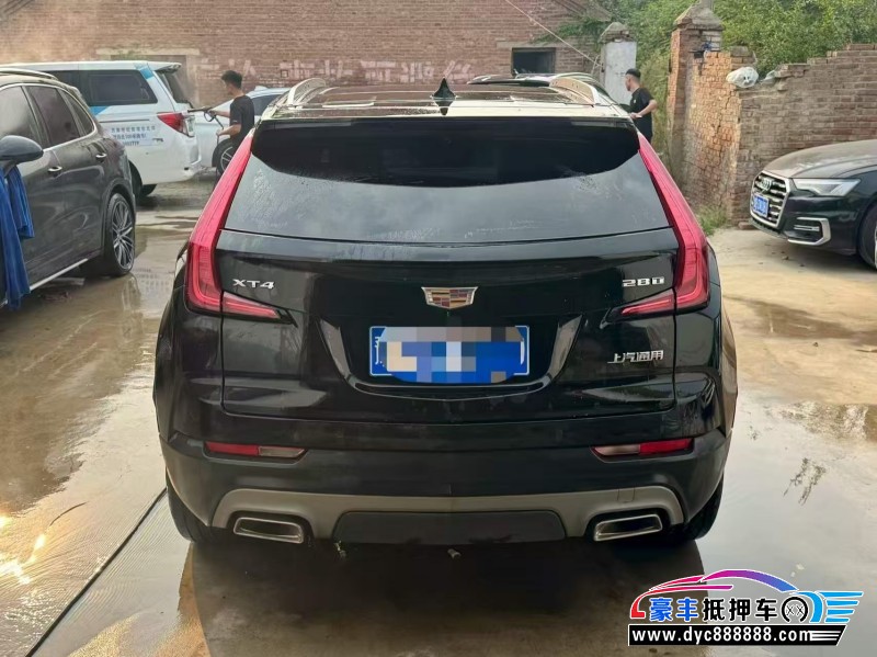 23年凯迪拉克XT4轿车抵押车出售