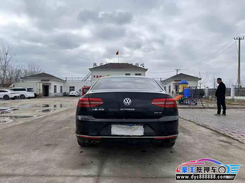 18年大众迈腾轿车抵押车出售