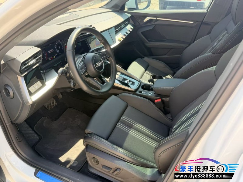 23年奥迪A3轿车抵押车出售