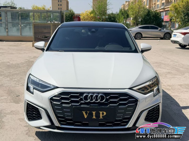 抵押车出售23年奥迪A3轿车