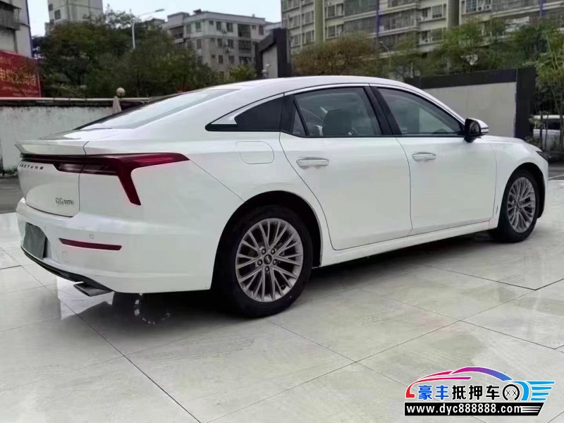 25年奔腾B70轿车抵押车出售