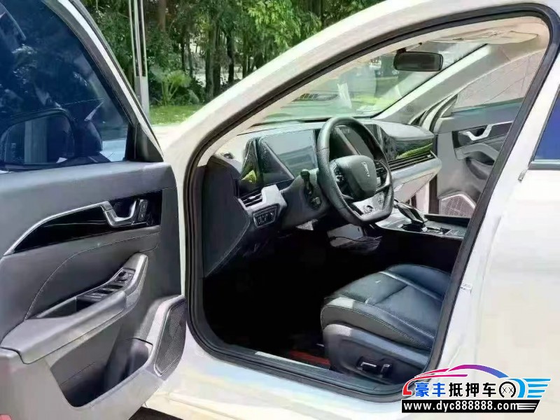 23年奔腾B70轿车抵押车出售