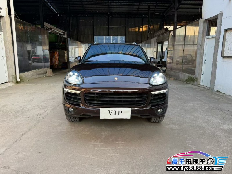 15年保时捷卡宴SUV抵押车出售