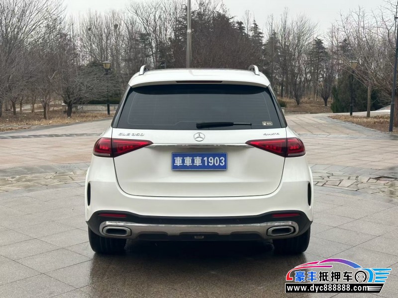 20年奔驰GLE轿车抵押车出售