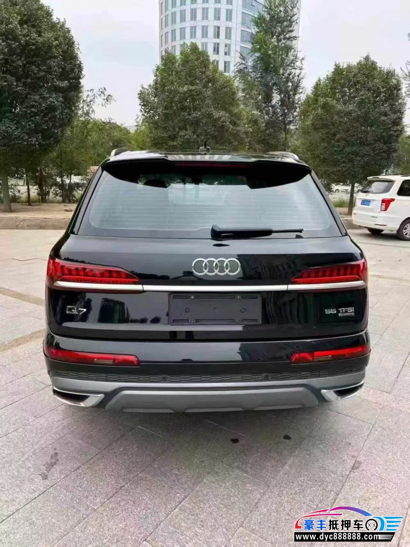 20年奥迪Q7轿车抵押车出售