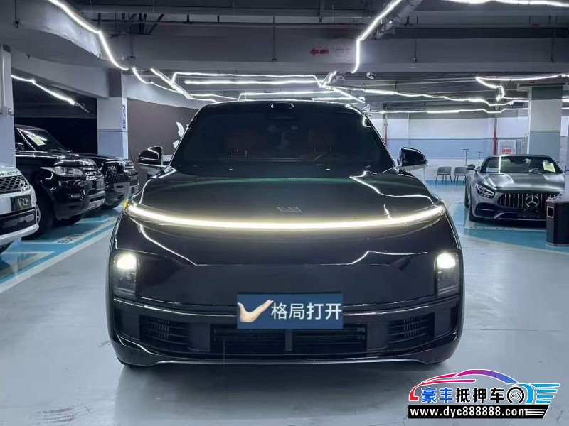 25年理想L8轿车抵押车出售