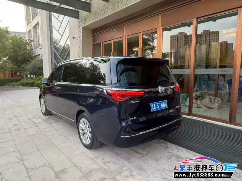 20年别克GL8轿车抵押车出售