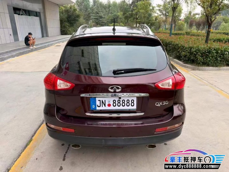 15年英菲尼迪QX50轿车抵押车出售
