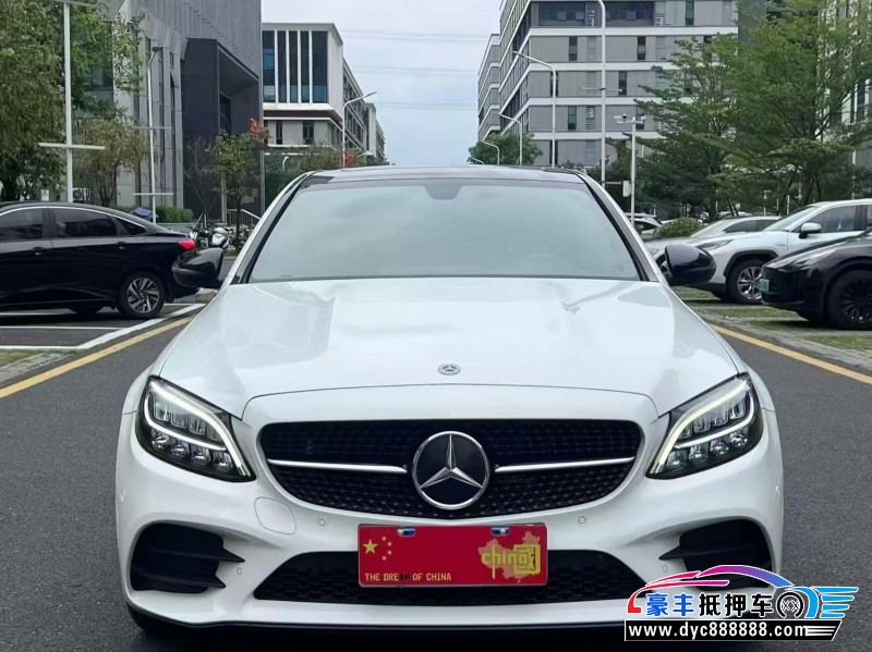 21年奔驰C轿车抵押车出售